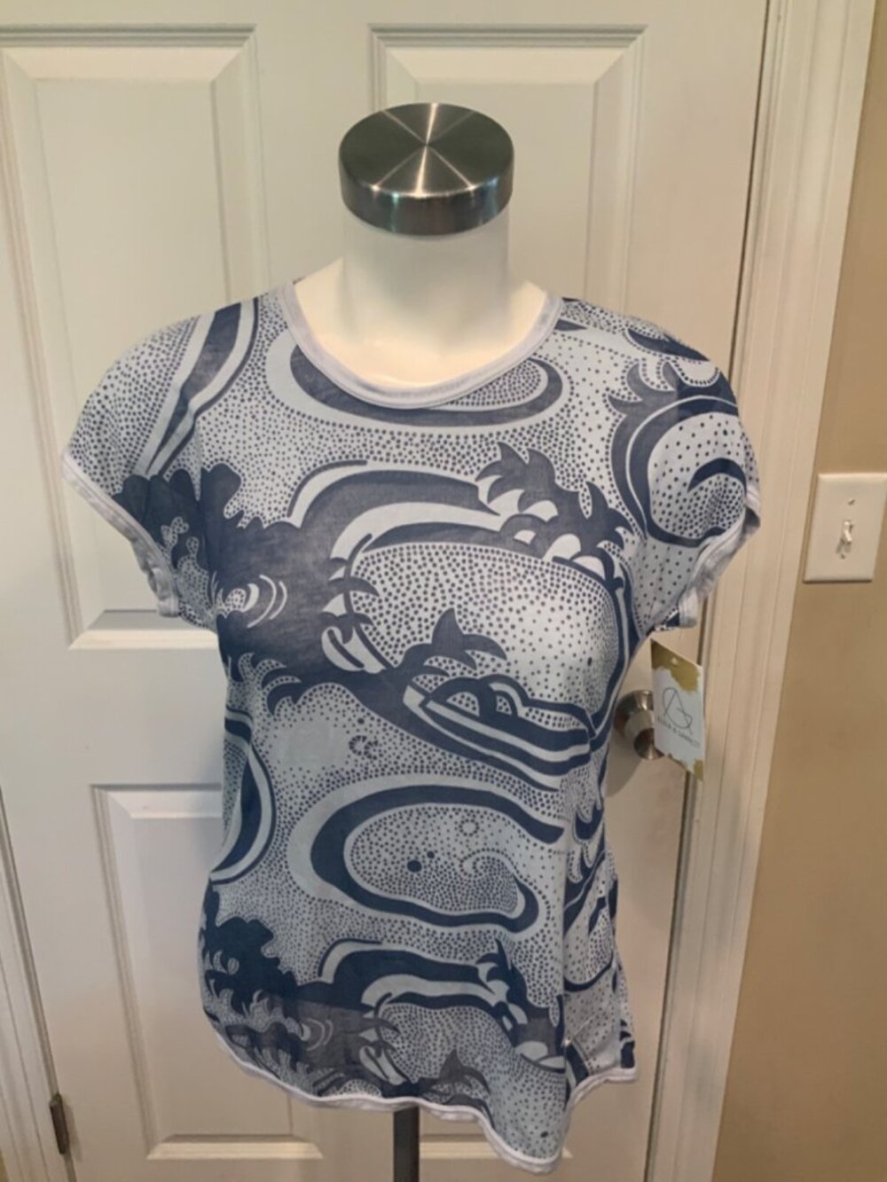 Nike Blue Wave Patterned Semi-Sheer Athletic Shirt, Size S